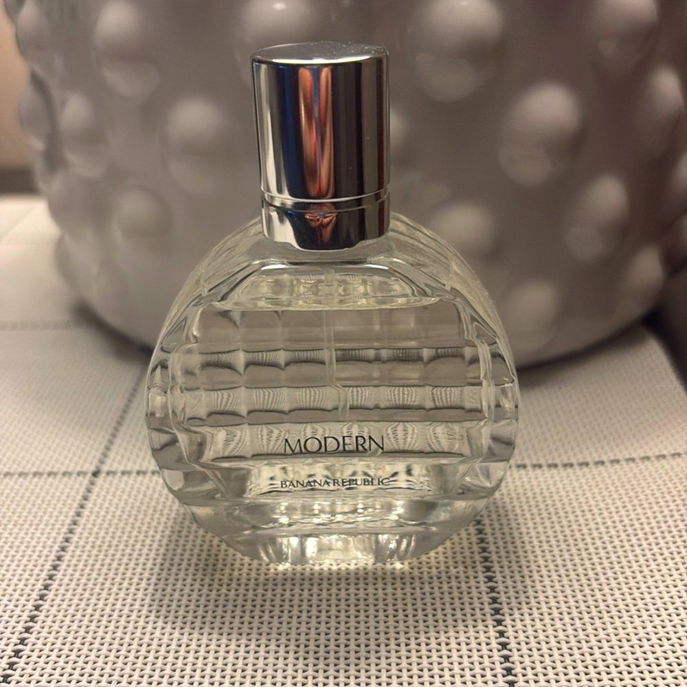 Banana Republic Modern Perfume